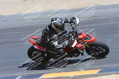 media/Mar-25-2024-Moto Forza (Mon) [[8d4319bd68]]/3-Intermediate Group/Session 4 (Turn 10 Inside)/